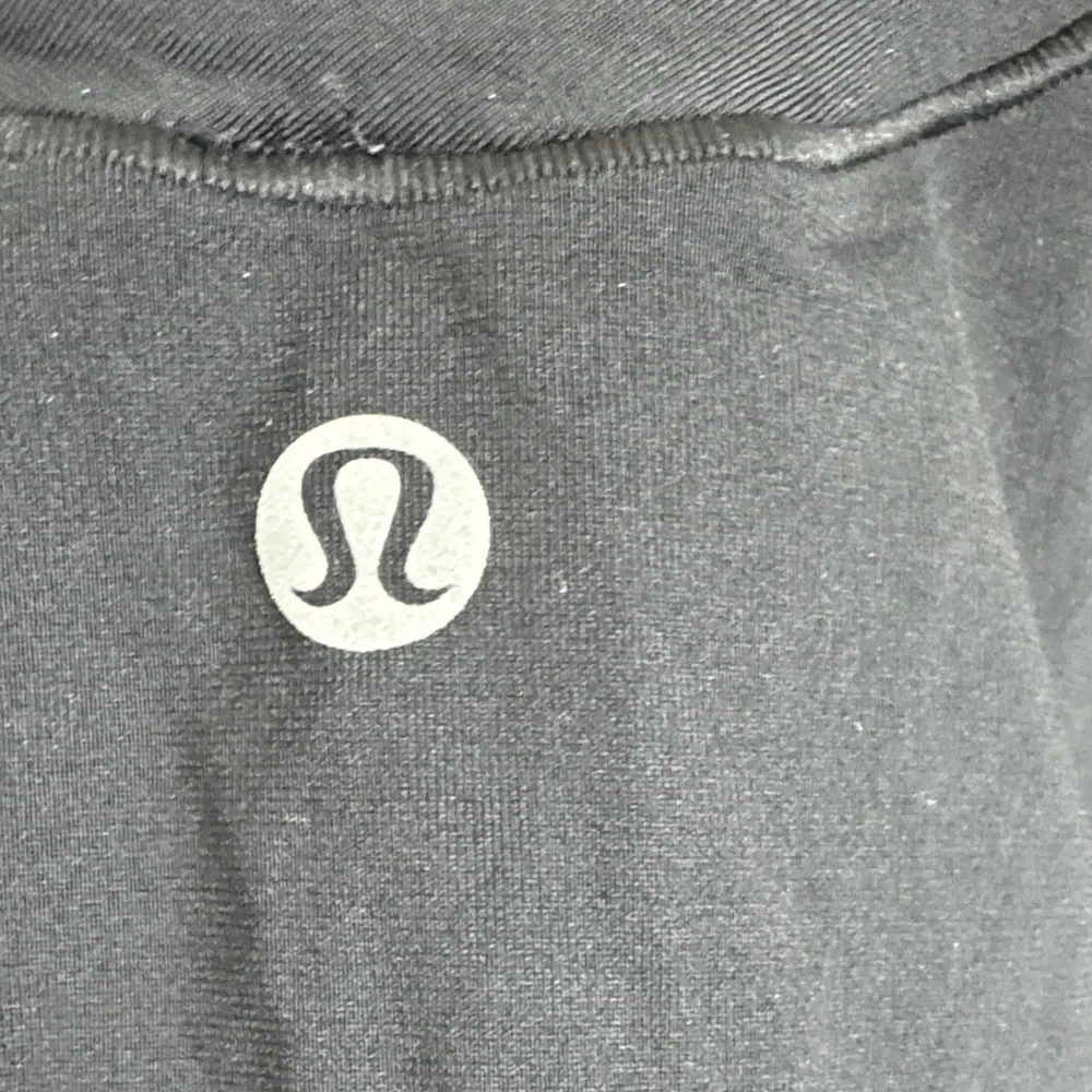 Lululemon cropped tank 6